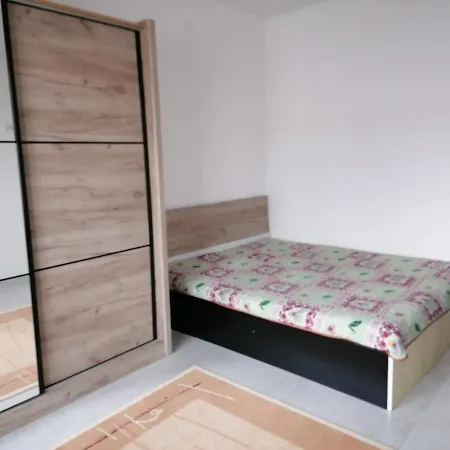 Tina 1 Appartamento *