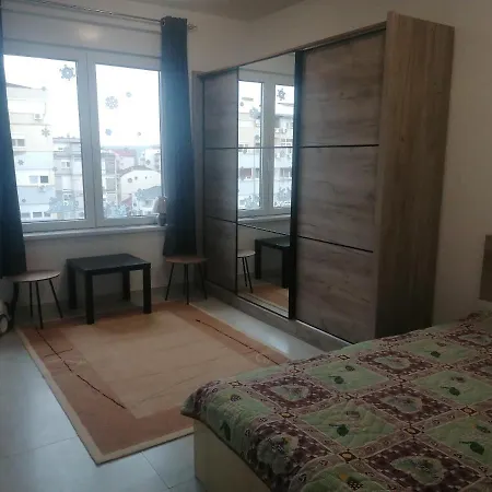 Apartment Tina 1 *
